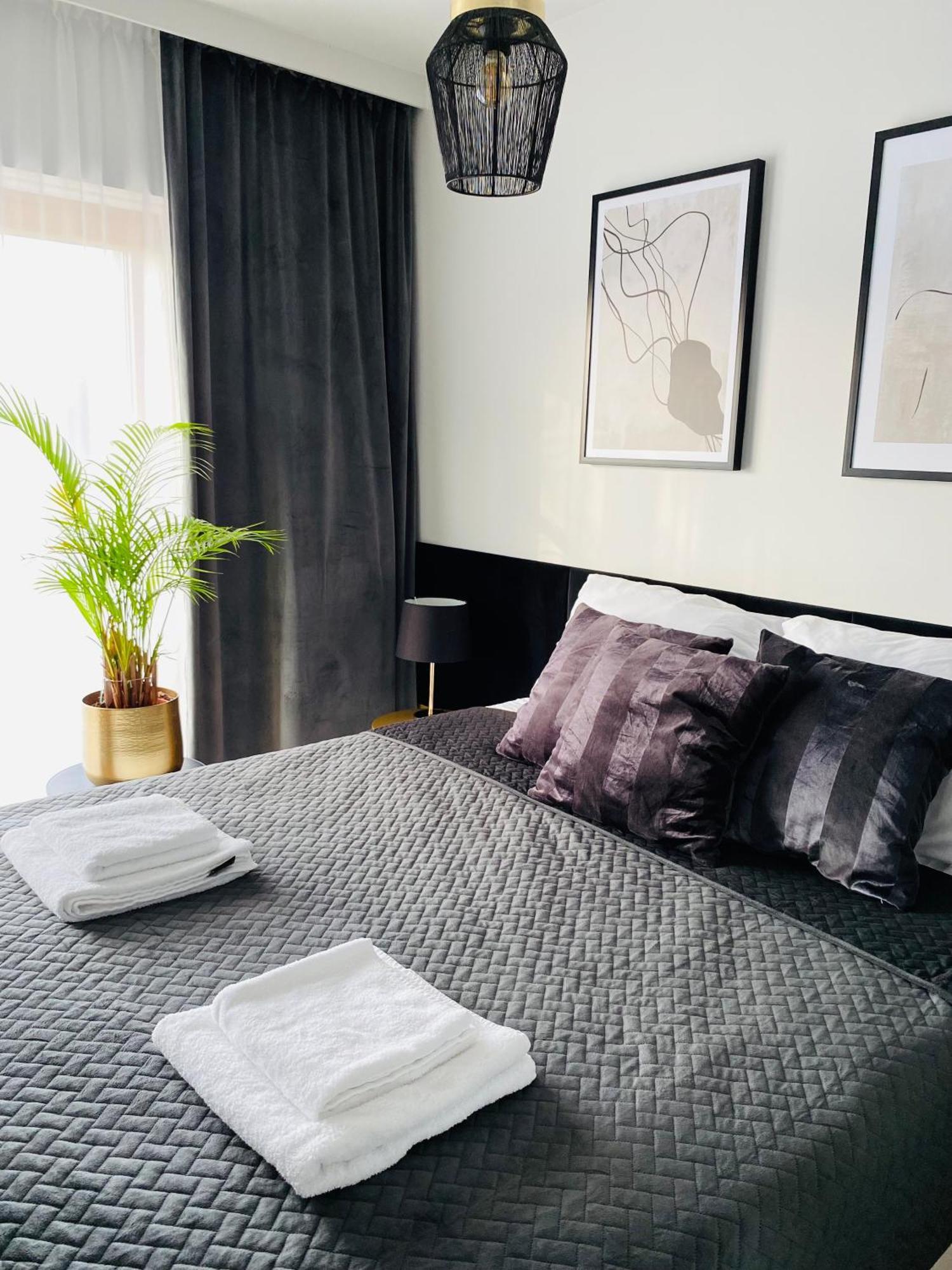 Motlawa Inn Apartment-Suna,Gym&Parking Гданск Екстериор снимка